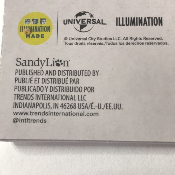 🔸2/$10🔸 Minions The Rise Of Gru Sticker 24 Page Travel Activity Book New - Picture 5 of 9